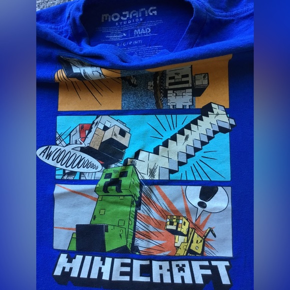 Lot of 3 boys MINECRAFT short-sleeve T-shirts small and X small - Picture 3 of 4